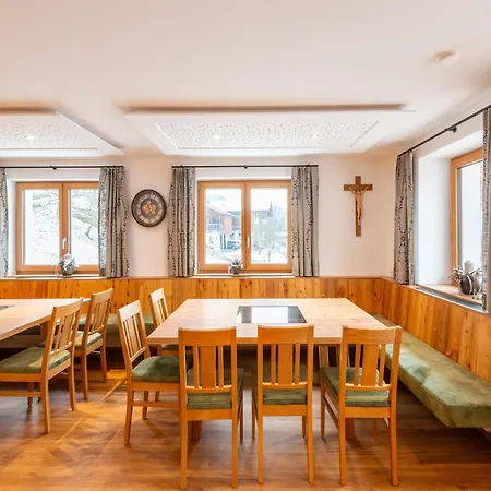 Holiday home Bauenhaus With Swimming Pond And Hot Tub Dorf (Salzburg)